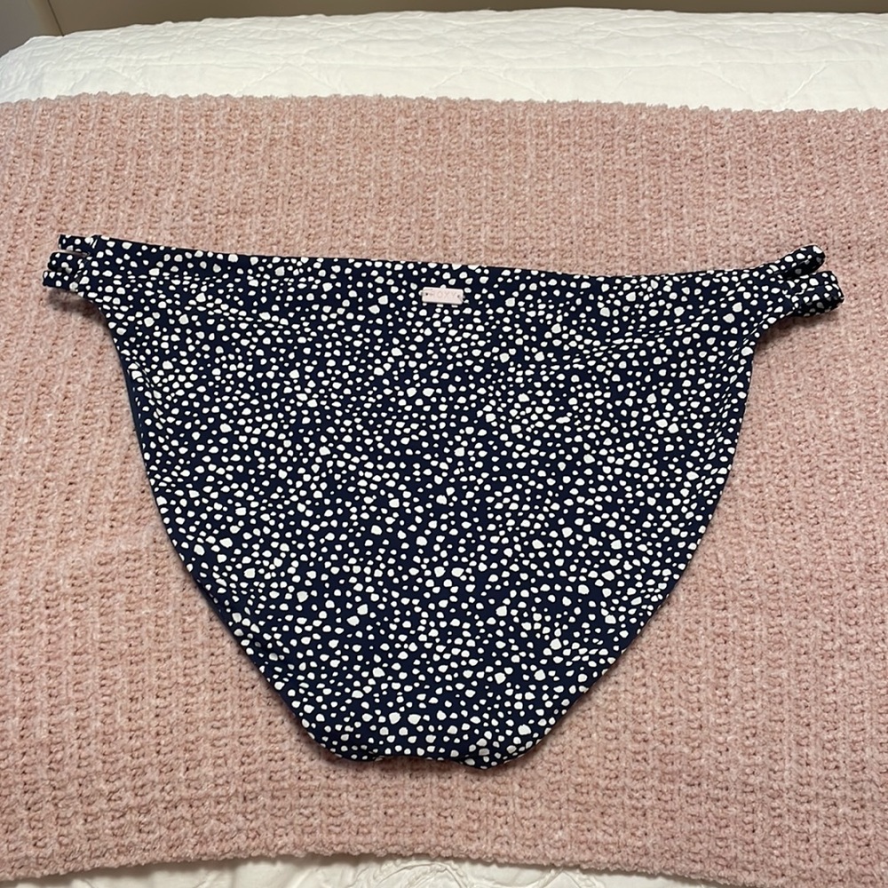 Medium Roxy Bikini Bottom - Picture 2 of 2